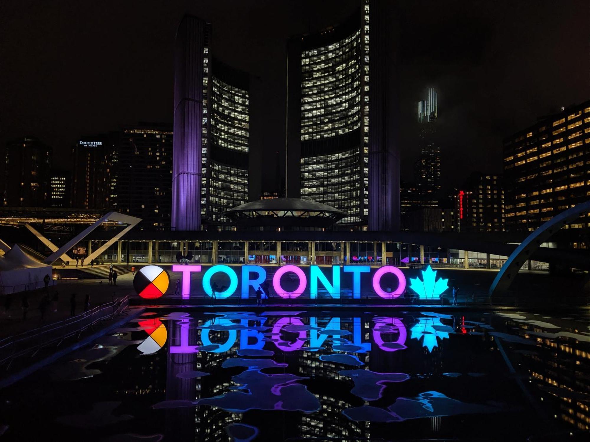 Intercontinental Toronto Centre By Ihg Hotel Bagian luar foto
