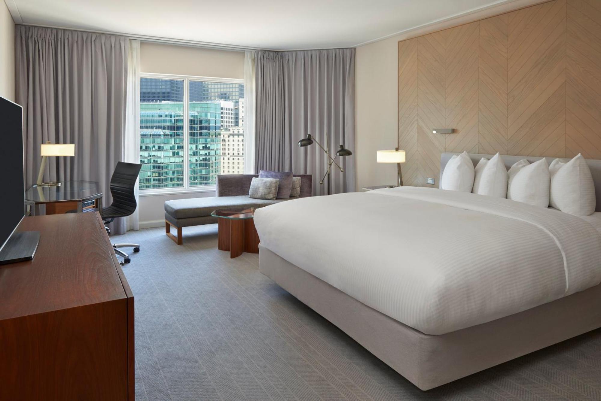 Intercontinental Toronto Centre By Ihg Hotel Bagian luar foto