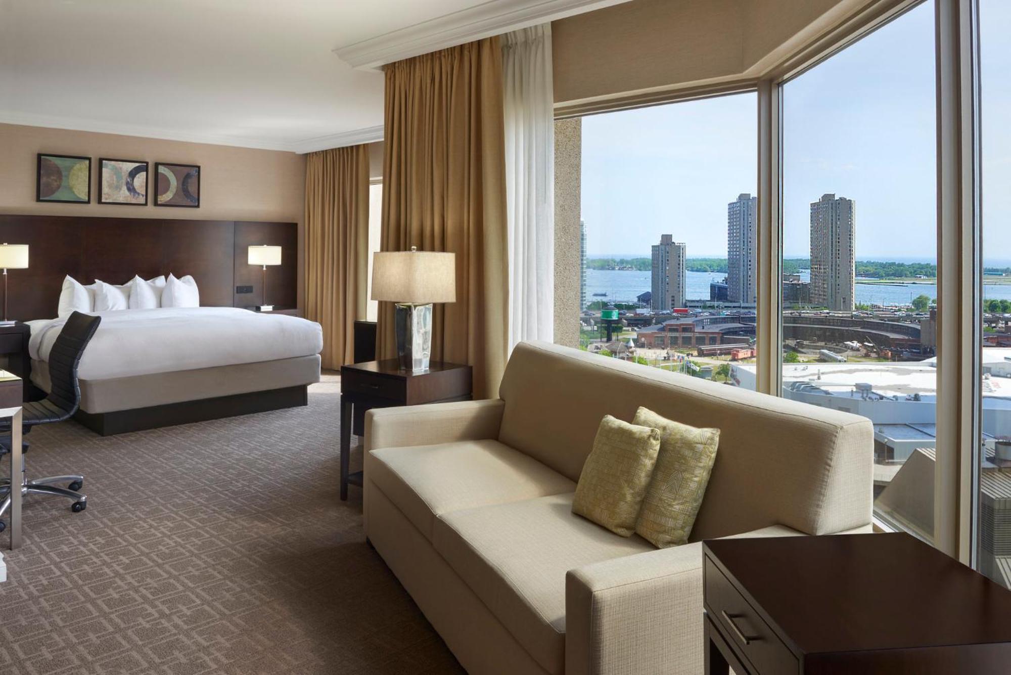 Intercontinental Toronto Centre By Ihg Hotel Bagian luar foto