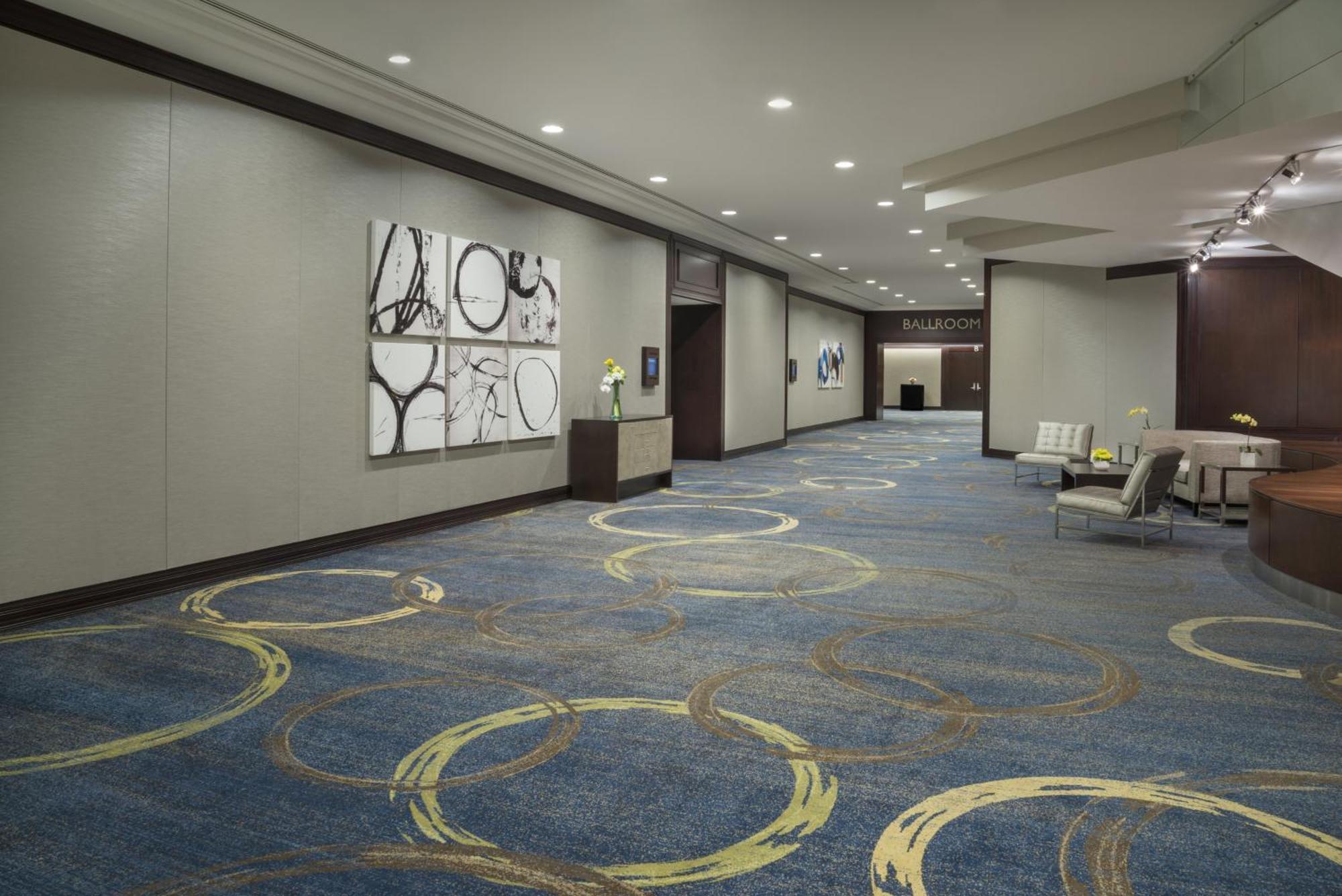 Intercontinental Toronto Centre By Ihg Hotel Bagian luar foto