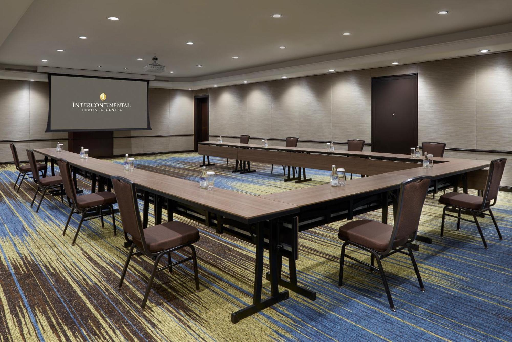 Intercontinental Toronto Centre By Ihg Hotel Bagian luar foto