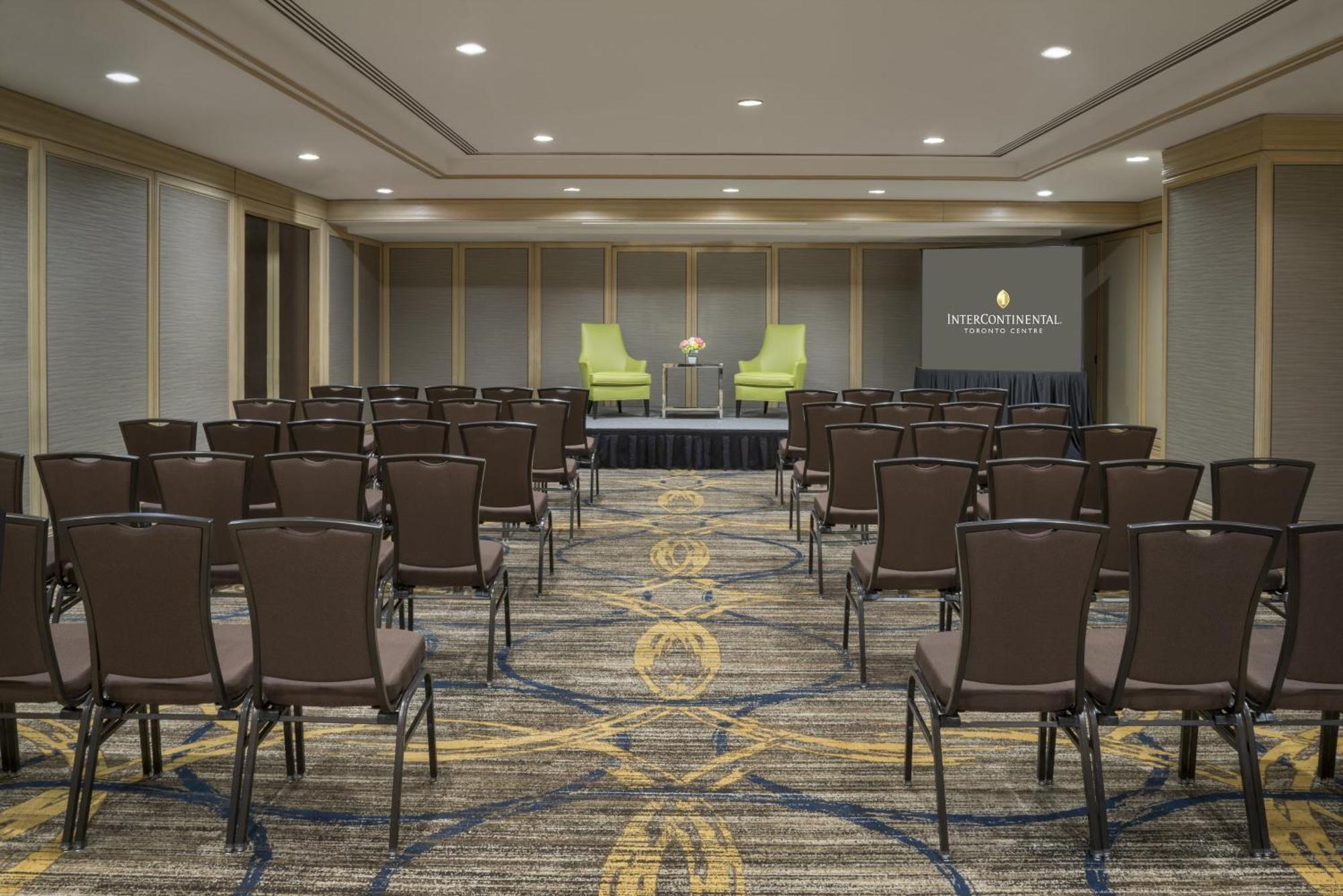Intercontinental Toronto Centre By Ihg Hotel Bagian luar foto